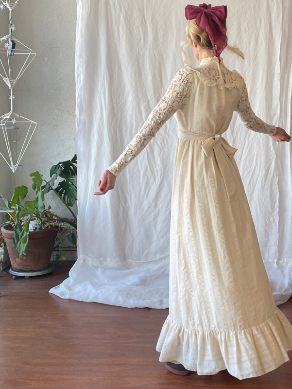 Vintage 1970 s cream prairie dress with crochet long sleeves and